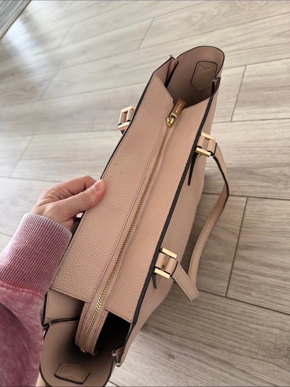 Michael Kors Blush Pink Pebbled Leather Tote with Matching Clutch wallet - Picture 8 of 11